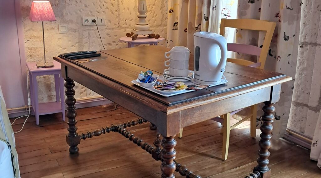 Bureau 117
